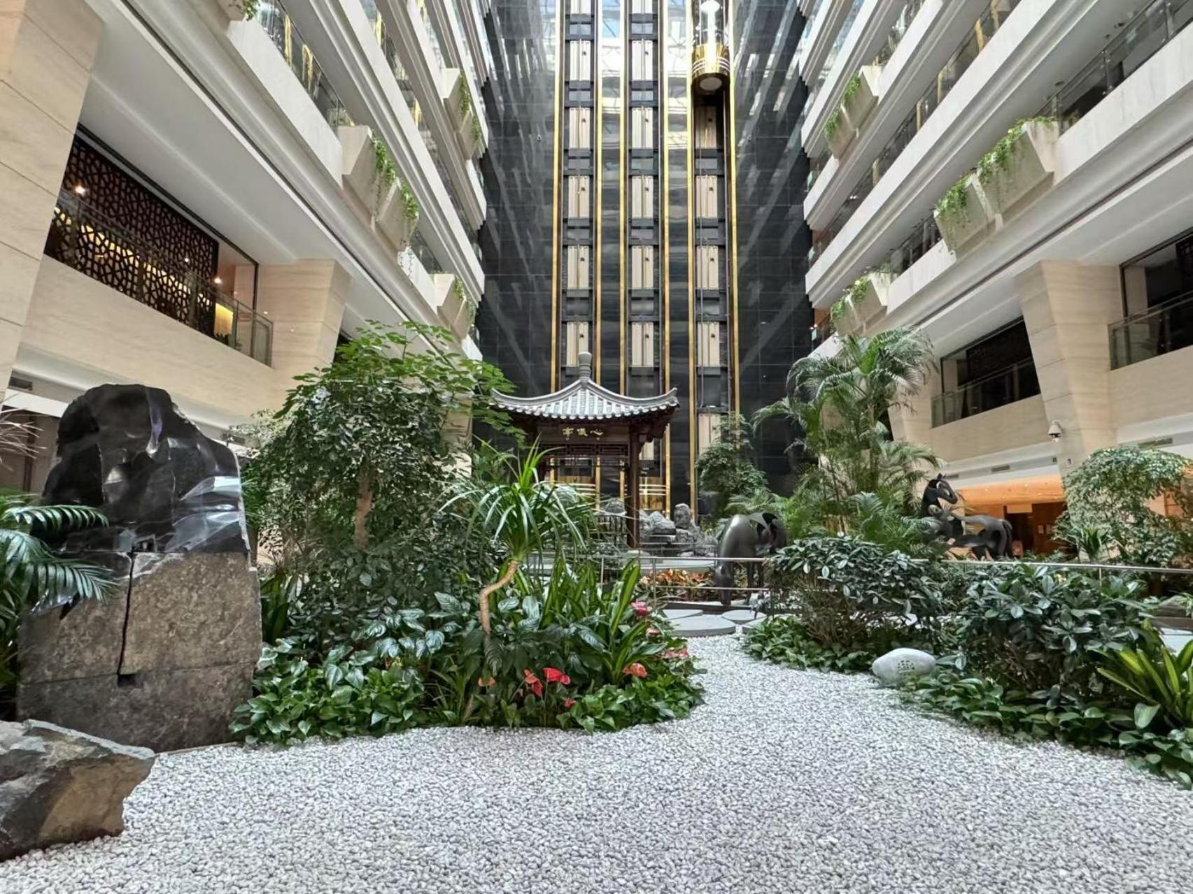 Beijing Jingyi Hotel Екстериор снимка