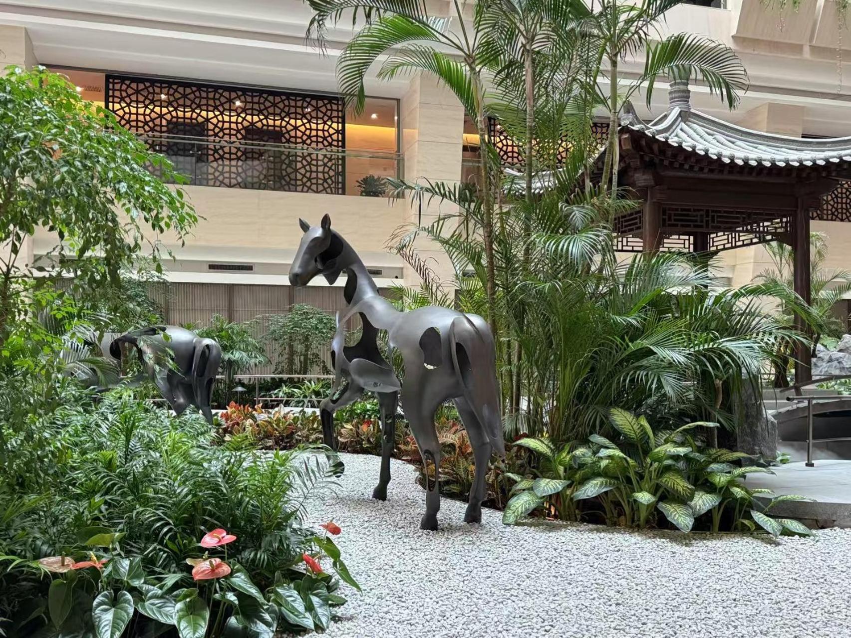 Beijing Jingyi Hotel Екстериор снимка