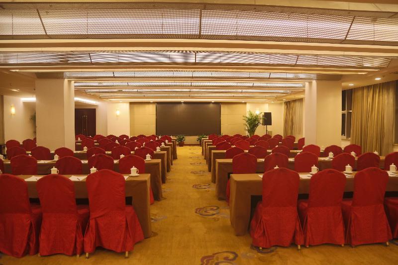Beijing Jingyi Hotel Екстериор снимка