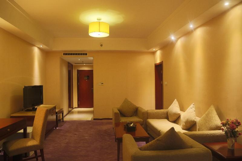 Beijing Jingyi Hotel Екстериор снимка